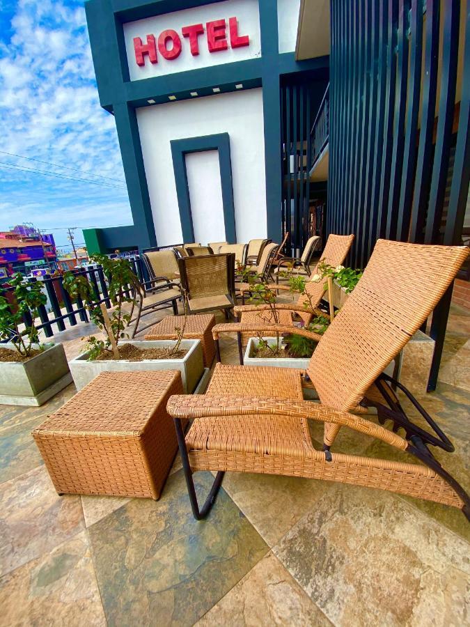 Hotel Fiesta Rosarito Esterno foto