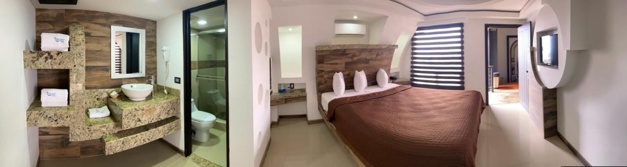 Hotel Fiesta Rosarito Esterno foto