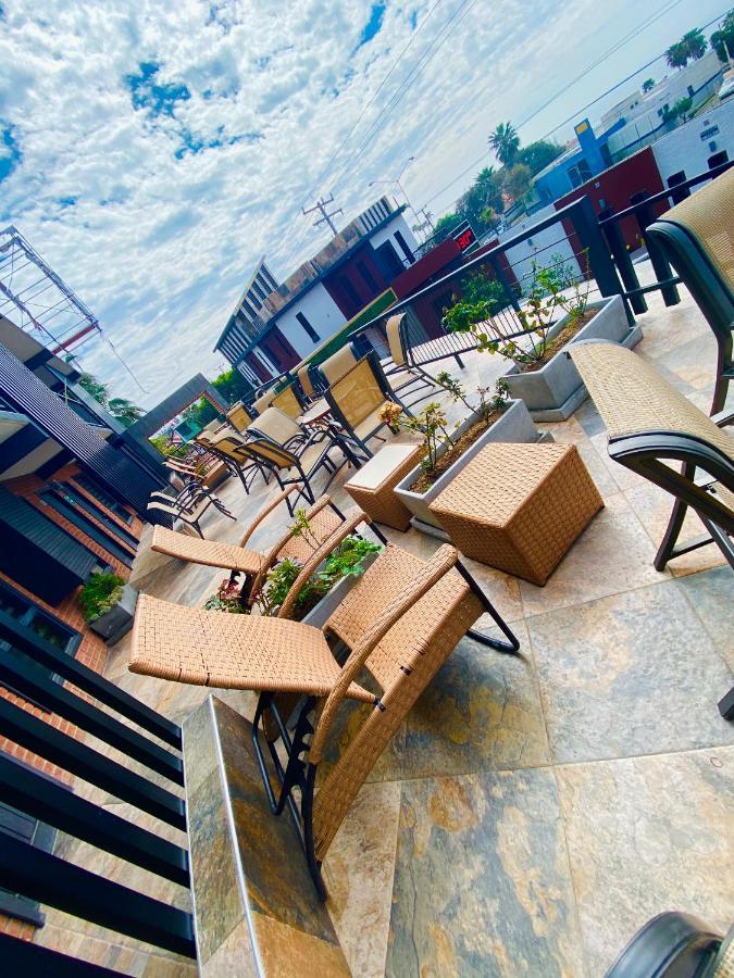 Hotel Fiesta Rosarito Esterno foto
