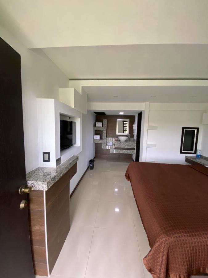Hotel Fiesta Rosarito Esterno foto